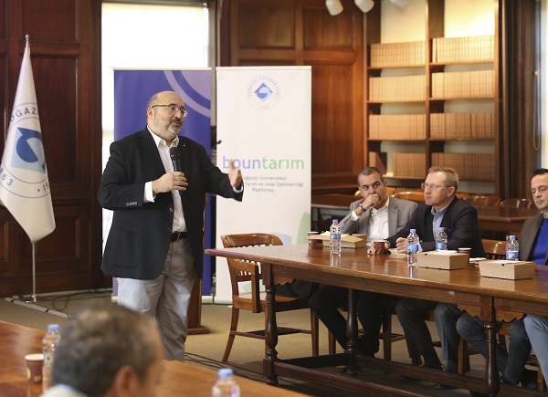 Tarım ve Ormancılık, Sanayi ve Teknoloji Bakan Yardımcıları, tarım ve gıda zirvesine katıldı